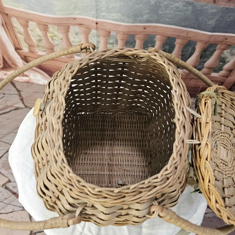 Vintage 1940's Wicker Basket Purse Handbag Top Handle Lid Millinery Flowers